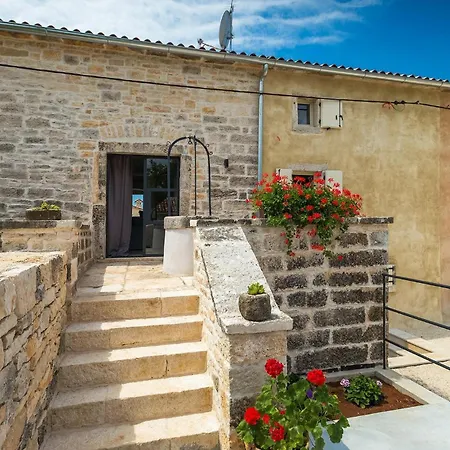 Kurili No14 * Rovinj